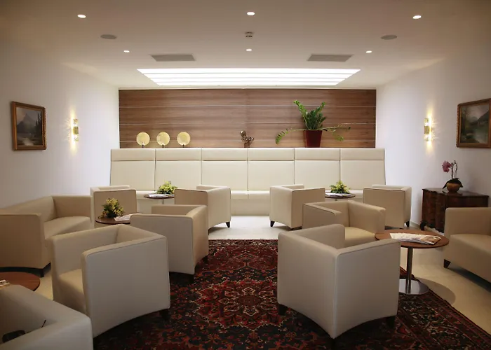 아파트호텔 로맨틱 레지던츠 4*